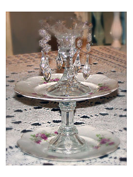 Darling Cake Mini Cake Stand Below A Sweet Little Thing