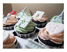 Paris themed Bridal Shower Cupcakes