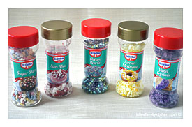 Vanilla Cupcakes Plus Dr Oetker Cake Decorations Review Julie's