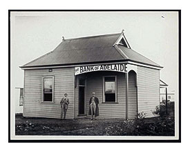 Bank of Adelaide Karoonda . B26039 Country Library of South Australia. 1914.