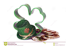 Shamrock Hat Decoration With Shamrock Shaped Cookie Cutter And Gold