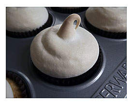 Found That The Piped Meringue Sagged Slightly After The Cupcakes Had