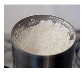 In A Medium Bowl, Place The Powdered Sweetener, Softened Butter And