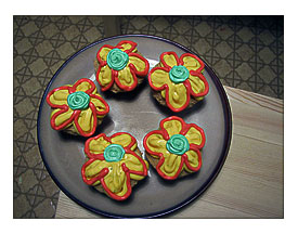 key lime cupcakes floweret decorated