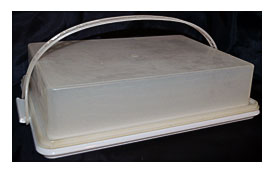 Tupperware Sheet Cake Carrier Taker White Rectangle Fresh N Fancy 623