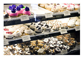 FileCrumbs Bake Shop Cupcake Wikimedia Commons