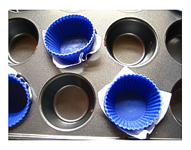 pallid velvet cupcakes with lemon curd or brown sugar buttercream