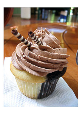 Vicious and White Cupcake