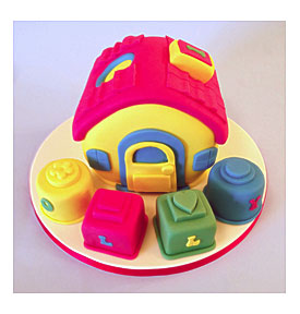 By Jacques Beautiful Bespoke Cakes, Biscuits And Cupcakes May 2013