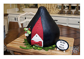  inchHeadman Over Heels inch Tuxedo Strawbery Groom's Cake