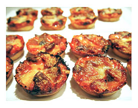 Deep Dish Muffin Tin Pizza