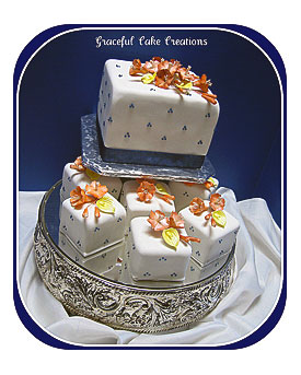 Mini Marriage Cakes