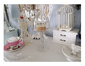Victoria's Vintage Fashion, Travel & Lifestyle Blog Beautiful