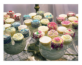 iWed Horror Wedding Cupcakes