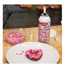 Some Betty Crocker Decorating Icing It Worked Out Well You Just Can