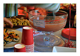 Ruby Red Sipper Cupcakes – With Blue white Gingham Cupcake Liners