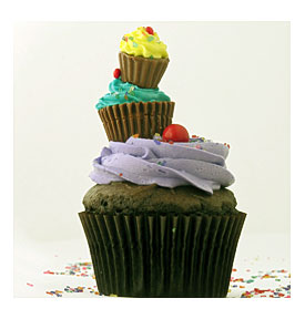 Cupcakes Made With Peanut Butter Cups These Mini Cupcake Decorations