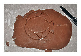 How To Make Fish Cookies Using A Round Cutter. Suz Daily