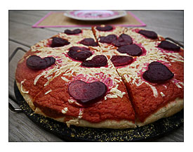 2013 10 23 Winsome in Pink Pizza 0004