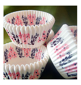 Bavarian Rose Cupcake Liners