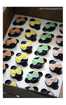 Pastel Hello Kitty Cookies, Macarons, And Bow Cupcakes For A Bridal