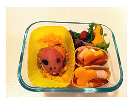 Cheddar cheese bento mouse brush of a fox visible at this time