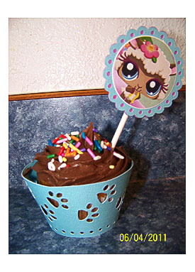 Paw Print Cupcake Wrappers