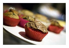 Banana Chocolate Cupcakes with Cocoa Bonus