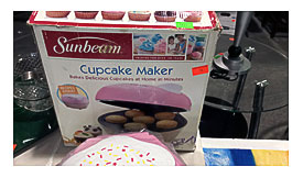 Sunbeam Cupcake Maker In Box