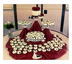 Black White Red Cupcake Wedding Cakes Design Wedding Cake