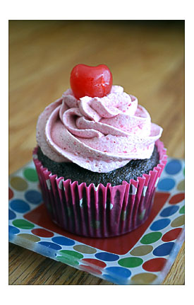 Growing Up Veg Raspberry Chocolate Shortcake With Creme Filling