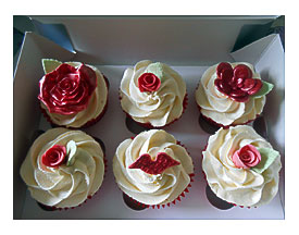Cupcake Valentines Box. Limoges I Love You Cupcake Box. Cupcake