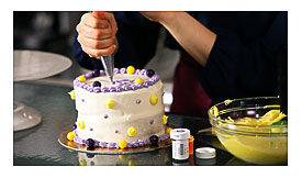 How To Write On Birthday Cake W Frosting Cake Decorating YouTube