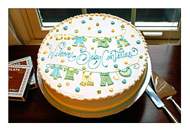 Cake Decorating 3 Tips For Writing Messages With Icing The Kitchn